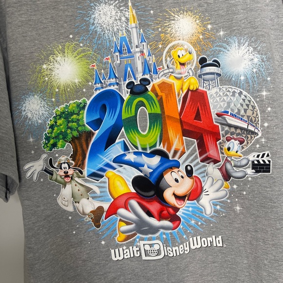 Walt Disney World 2014 Gray XL Tshirt - Picture 3 of 4